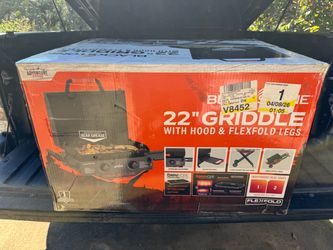 Blackstone 22" Griddle with Hood & Flexfold Legs