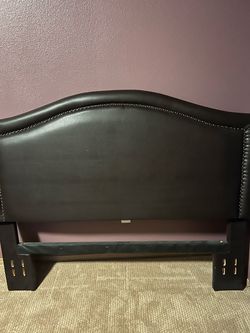 Queen bed head board