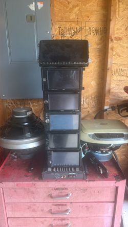 Double din tv radios 12’s amp flip down tv and tv mirror