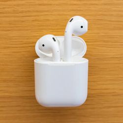 Apple AirPods Brand New In Box