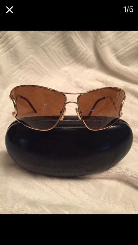 Roberto Cavali sunglasses
