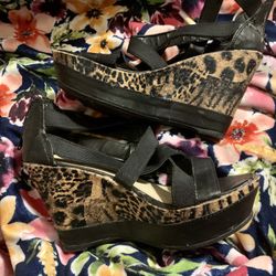 Woman Nine West Leopard  Espadrilles 6.5