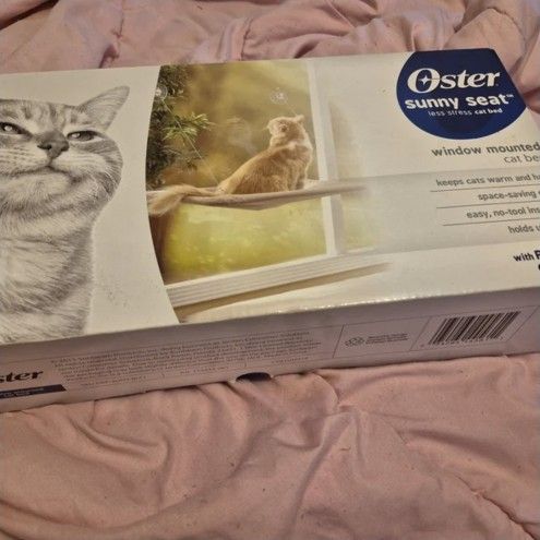 Oster Cat Window Seat