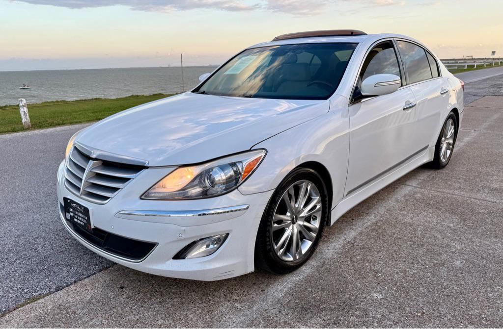 2012 Hyundai Genesis