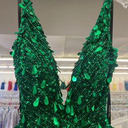 Green Sherri Hill Prom Dress