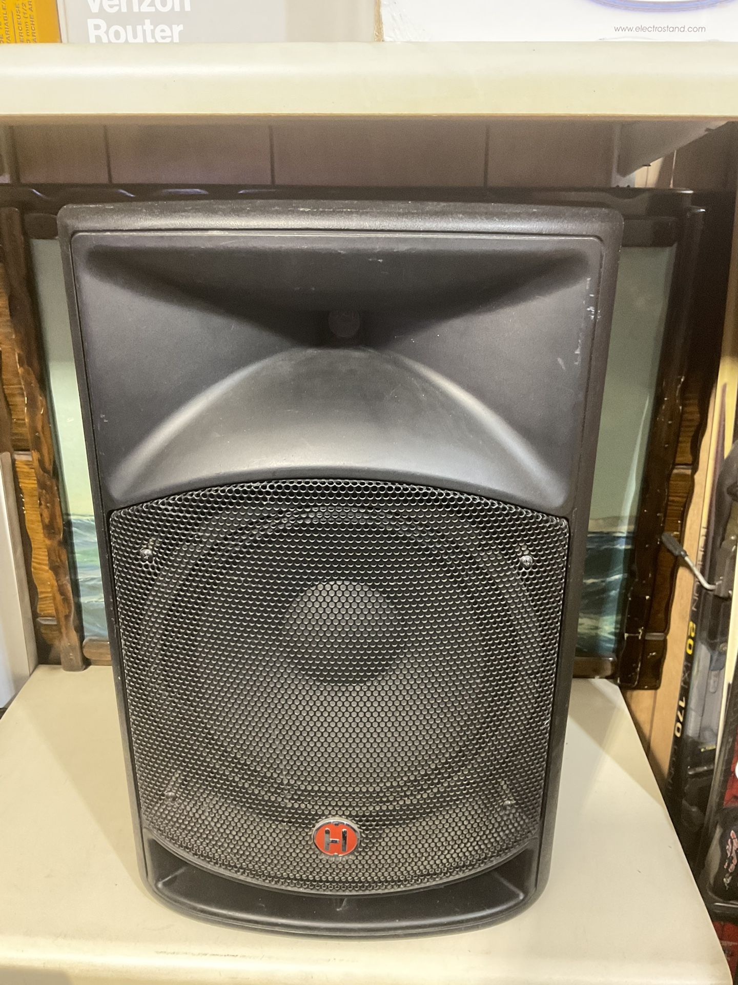 Harbinger 12 Inch 600 WATTS VERY SPEAKER WITH POWER CORD GREAT BASE 