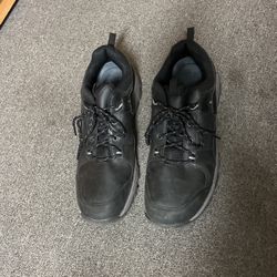 Outdoor work/hiking shoes 