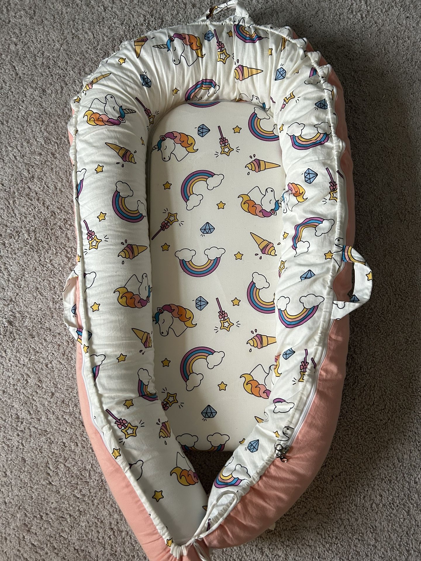 Baby lounge