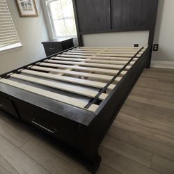 3 Piece Bedroom Furniture Set - Queen