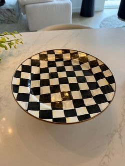 MacKenzie-Childs Courtly Check Small Enamel Cake Stand – Black & White