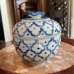 Porcelain Compote / Dish / Bowl - Vintage
