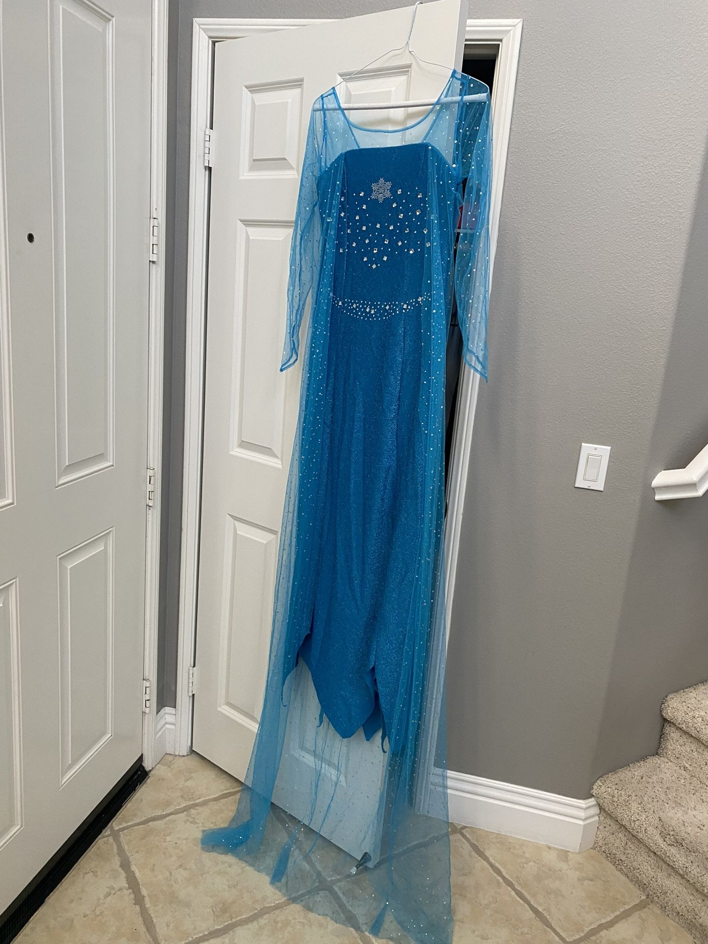 Brand New Dress Size Small For your Halloween Party 