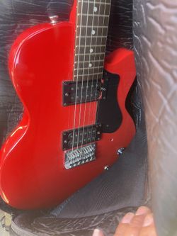 De Armond Electric Guitar With Amp