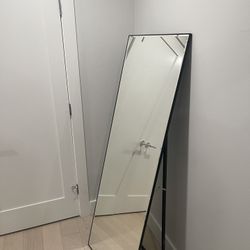 Wall Mirror For Pictures And Outfit Checks