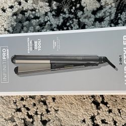 CONAIR Straightener