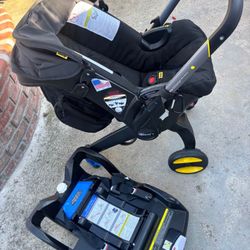 Doona stroller with custom diaper bag 