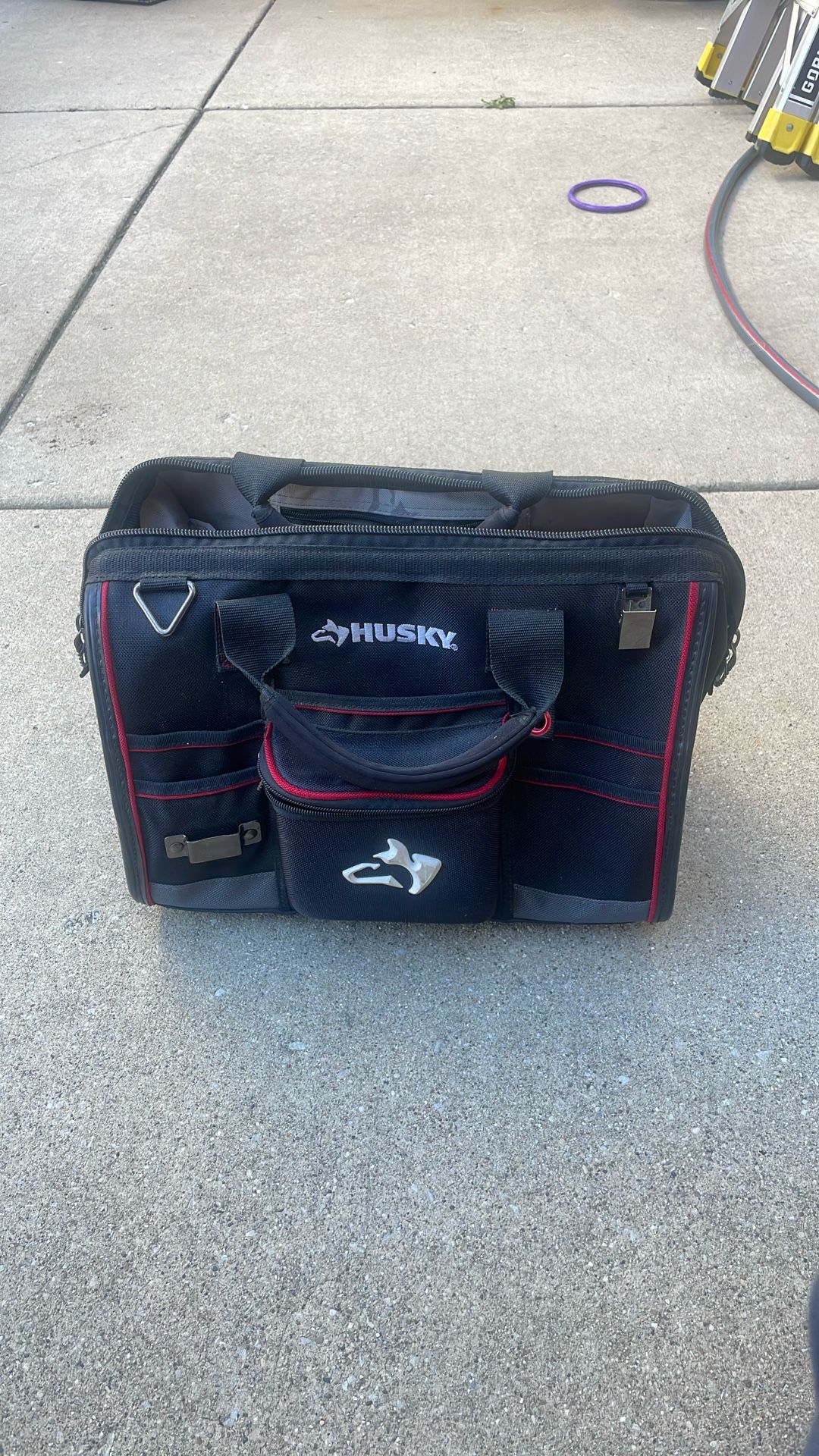 Husky 20 Inch Tool Bag