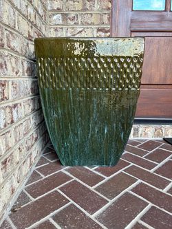 Two Matching Ceramic planter pots