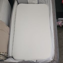Elva Bedside Bassinet & Mattress