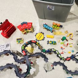 Chuggington Train and Railway Set with Rails, Die-Cast metal trains, carry case, and other parts