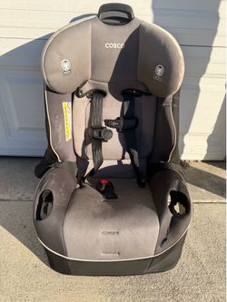 Cosco Easy Elite Convertible Car Seat (2022) – Not Expired