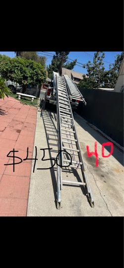 Excellent condition, 40 Feet and more sizes available aluminum extension ladders