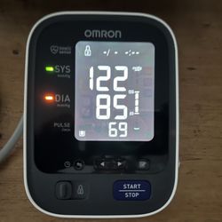 Omron Series 10 Upper Arm Blood Pressure Monitor