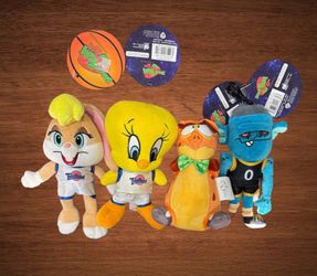 SPACE JAM 30TH ANNIVERSARY LOT OF 4  STUFFED TOYS