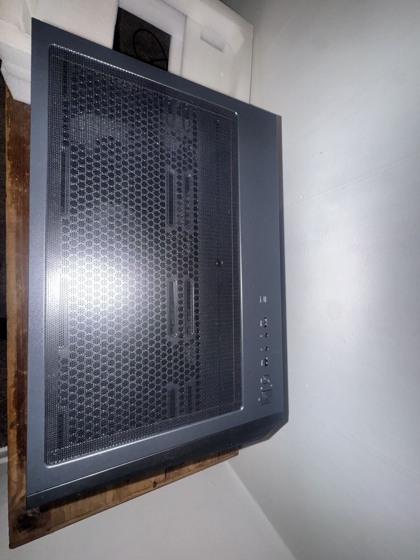 Antec Mid-Tower ATX PC Case