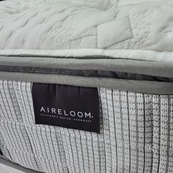 King Sizes Mattress And Box Spring 