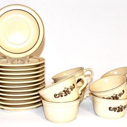 Vintage 20 Piece Set of Pfaltzgraff Village Cups/Mugs & Saucers
