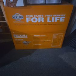 Rigid 10 Inch Table Saw