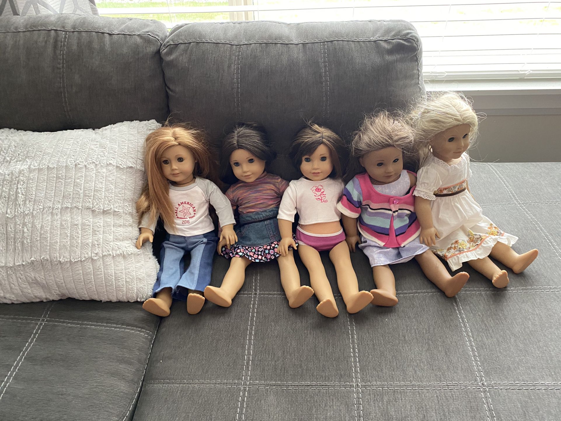 Excellent Condition American Girl Dolls