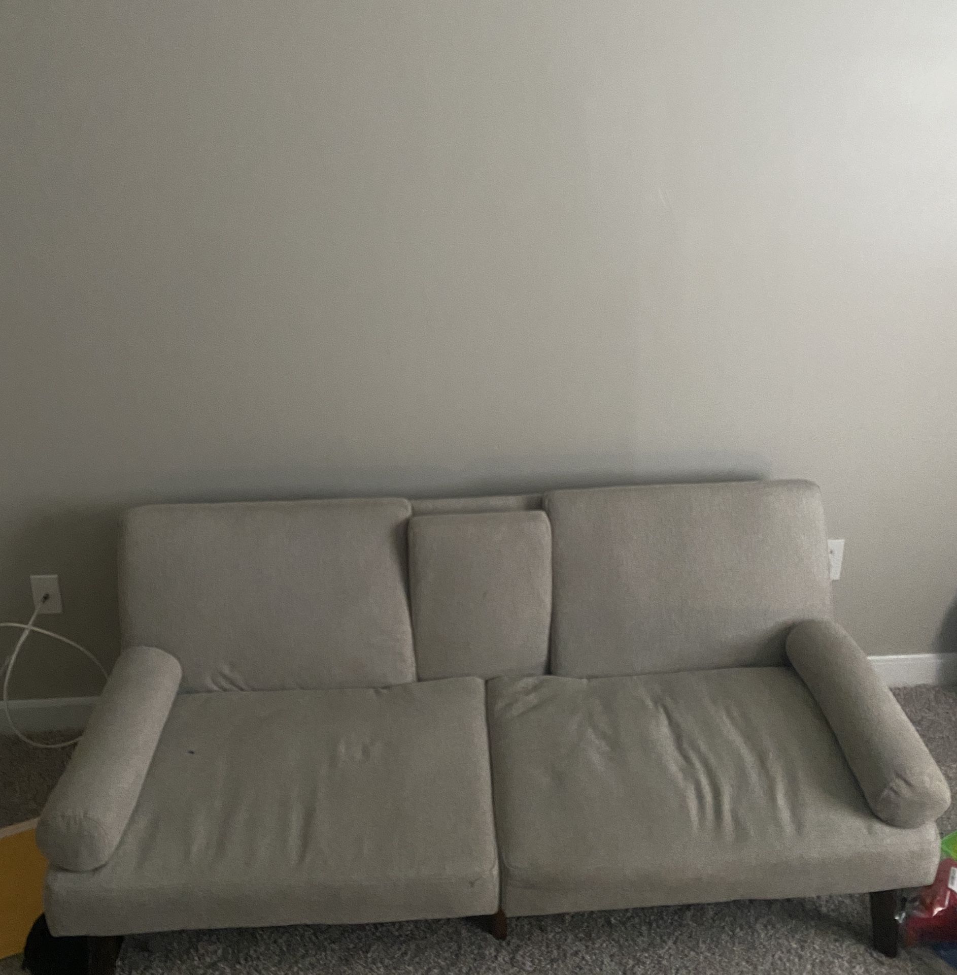 Small Couch - 100$