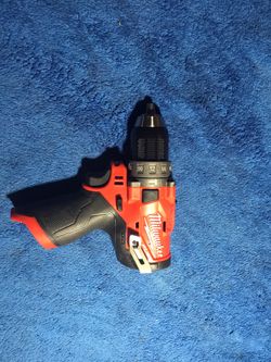 New Milwaukee M12 Fuel Hammer Drill, 50 today 💥💥💥👍🏽