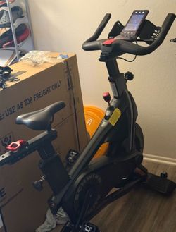 Schwinn spinning bike full comercial