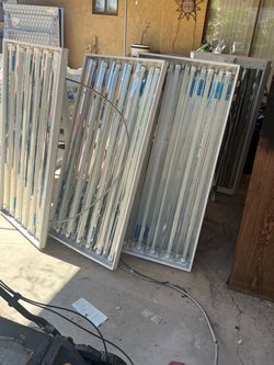 Electric Hanging Fluorescent Light Fixture Panels