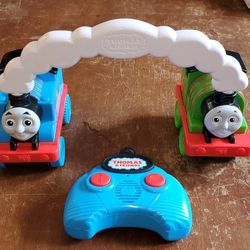 Thomas & Friends Remote Controlled Toy Train Engines Race & Chase RC