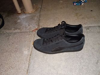 Puma Triple Black out Suede Shoes Sz 11.5