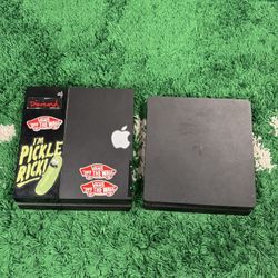 2 Playstation 4 PS4 Consoles