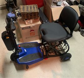 Flight 3 wheel foldable electric scooter