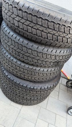 255/75/17 Bridgestone A/T