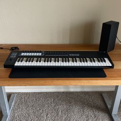 Novation LaunchKey 61 (with Cable)