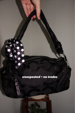Coach Parker Op Art Signature C Shoulder Bag [Black]