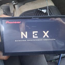 STEREO PIONEER CD DVD AUX USB BLUETOOTH NAVEGACIÓN NAVIGATOR APLE CAR PLAY ANDROID GOOD CONDICIÓN ABLO ESPAÑOL 