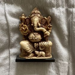 Ganesha Sculpture