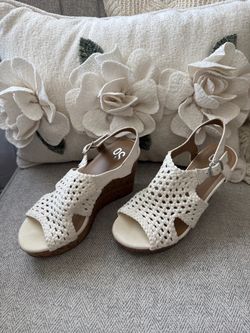Women shoes