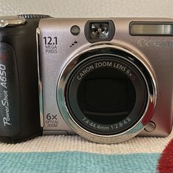 Canon PowerShot A650 IS (12.1 MP, 6x Optical Zoom, Vari-angle viewer)