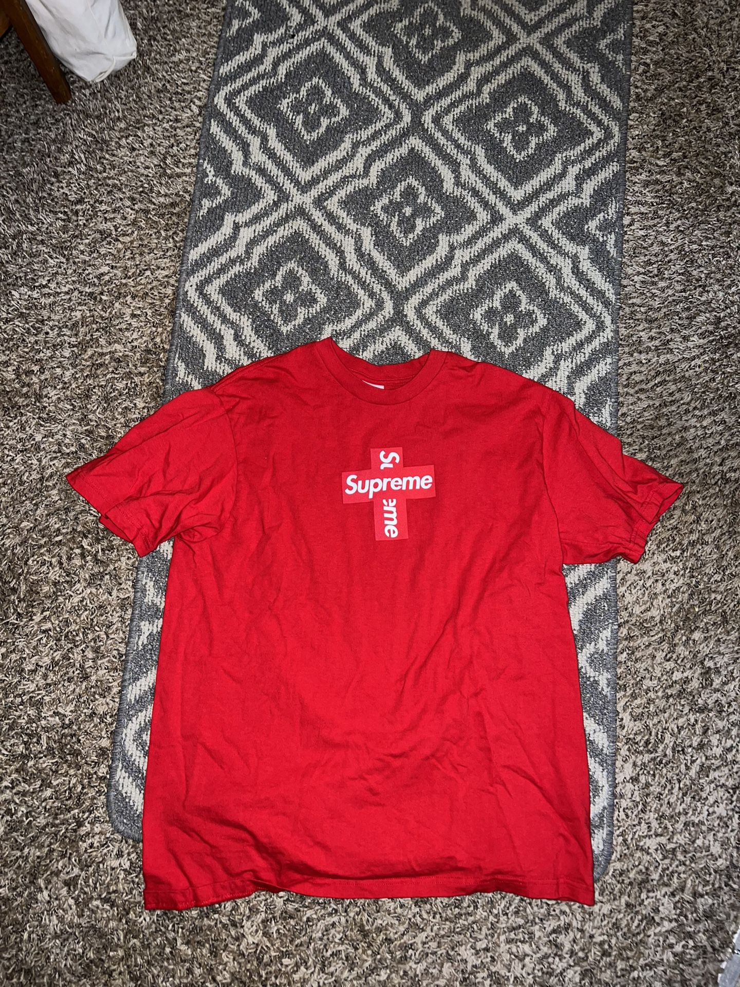 Authentic Supreme Cross Box Logo Tshirt 