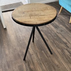 Industrial Wood Top metalTripod Side Table 20” Diameter 27” Tall